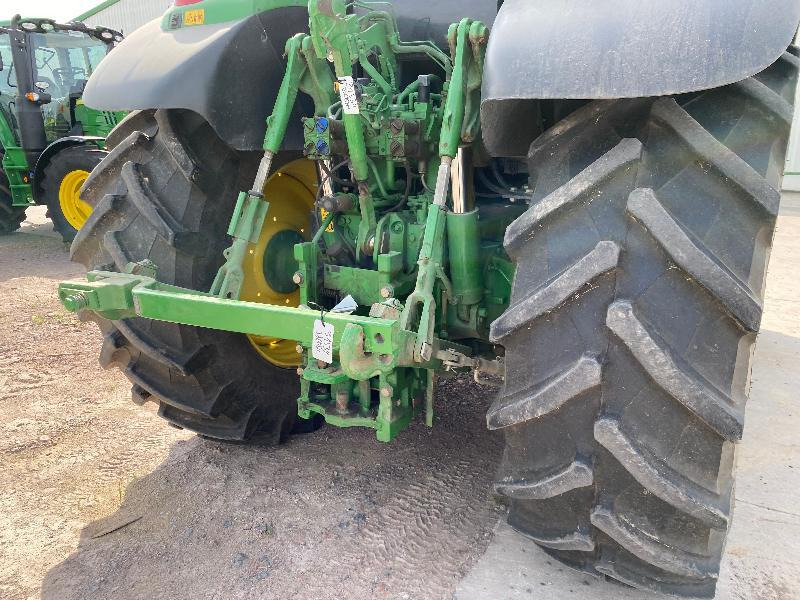 JOHN DEERE 6155M - Traktor: gambar 3 JOHN DEERE 6155M - Traktor: gambar 3