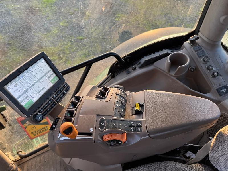 Traktor JOHN DEERE 6155R: gambar 9