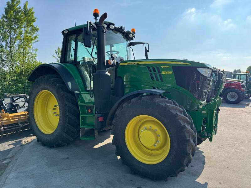 JOHN DEERE 6195M - Traktor: gambar 3 JOHN DEERE 6195M - Traktor: gambar 3