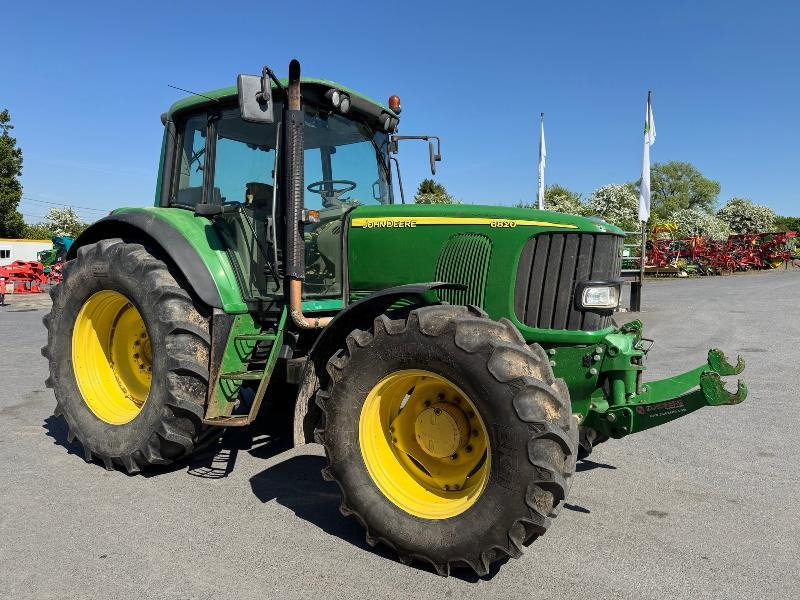 JOHN DEERE 6820 - Traktor: gambar 5 JOHN DEERE 6820 - Traktor: gambar 5