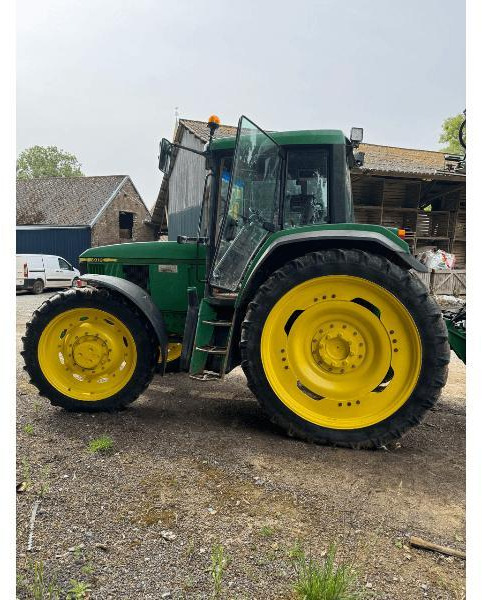 JOHN DEERE 6910 - Traktor: gambar 1 JOHN DEERE 6910 - Traktor: gambar 1