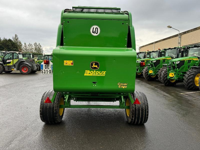JOHN DEERE 864 - Baler bulat: gambar 3 JOHN DEERE 864 - Baler bulat: gambar 3
