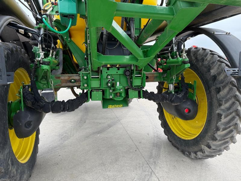 JOHN DEERE R4050I - Penyemprot self-propelled: gambar 5 JOHN DEERE R4050I - Penyemprot self-propelled: gambar 5