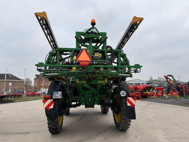 JOHN DEERE R4050I - Penyemprot self-propelled: gambar 4 JOHN DEERE R4050I - Penyemprot self-propelled: gambar 4