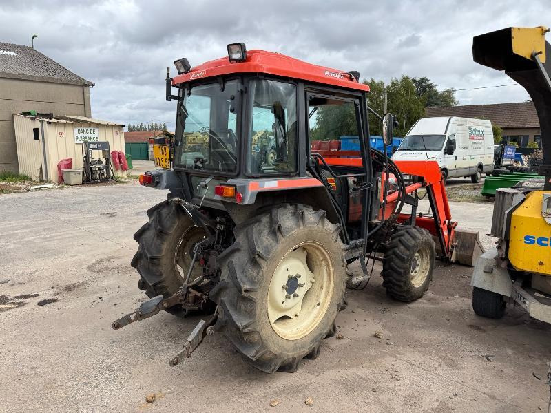 KIOTI DK45C - Traktor: gambar 4 KIOTI DK45C - Traktor: gambar 4