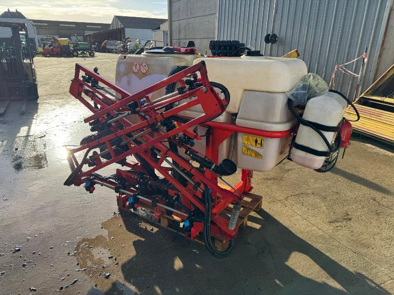 KUHN OPTIS P600 - Penyemprot traktor: gambar 4 KUHN OPTIS P600 - Penyemprot traktor: gambar 4
