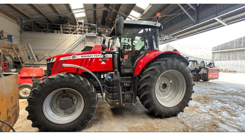MASSEY-FERGUSON 7719S - Traktor: gambar 1 MASSEY-FERGUSON 7719S - Traktor: gambar 1