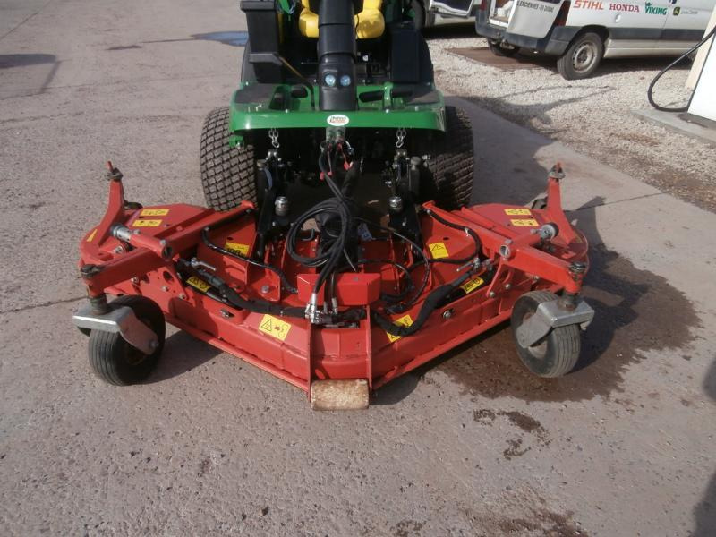 WIEDENMANN RMR230V-F - Mesin pemotong rumput: gambar 3 WIEDENMANN RMR230V-F - Mesin pemotong rumput: gambar 3