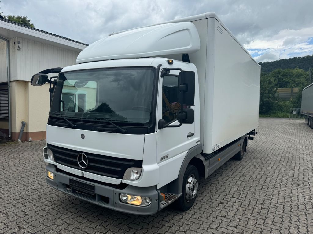 Mercedes-Benz 818 - Truk box: gambar 1 Mercedes-Benz 818 - Truk box: gambar 1