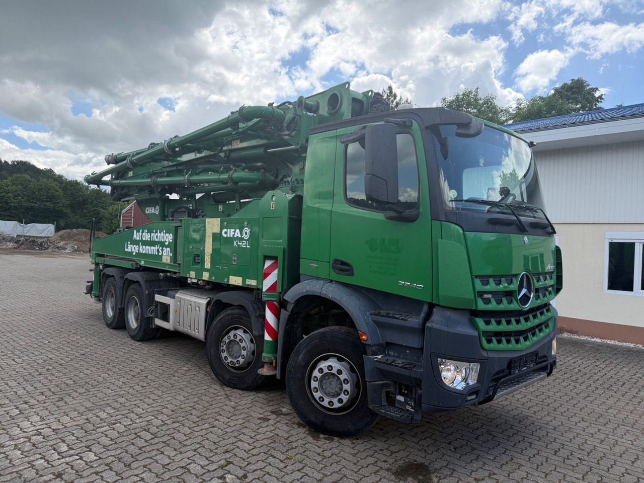 Mercedes-Benz Mercedes 32.40 CIFA K 42 L Betonpumpe - Truk pompa beton: gambar 4 Mercedes-Benz Mercedes 32.40 CIFA K 42 L Betonpumpe - Truk pompa beton: gambar 4