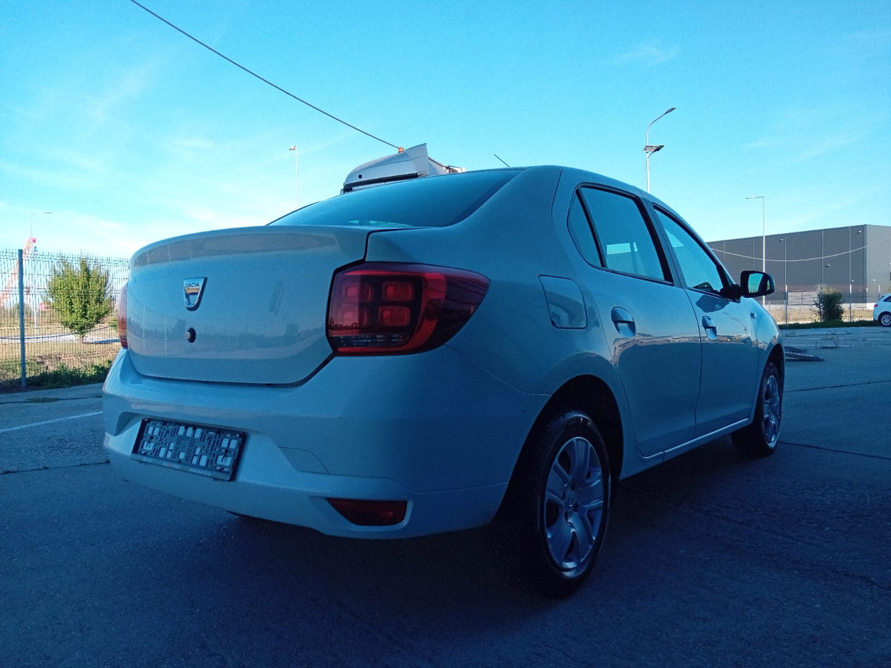 Dacia Logan 1.5 dCi, TOP ! - Mobil sedan: gambar 3 Dacia Logan 1.5 dCi, TOP ! - Mobil sedan: gambar 3
