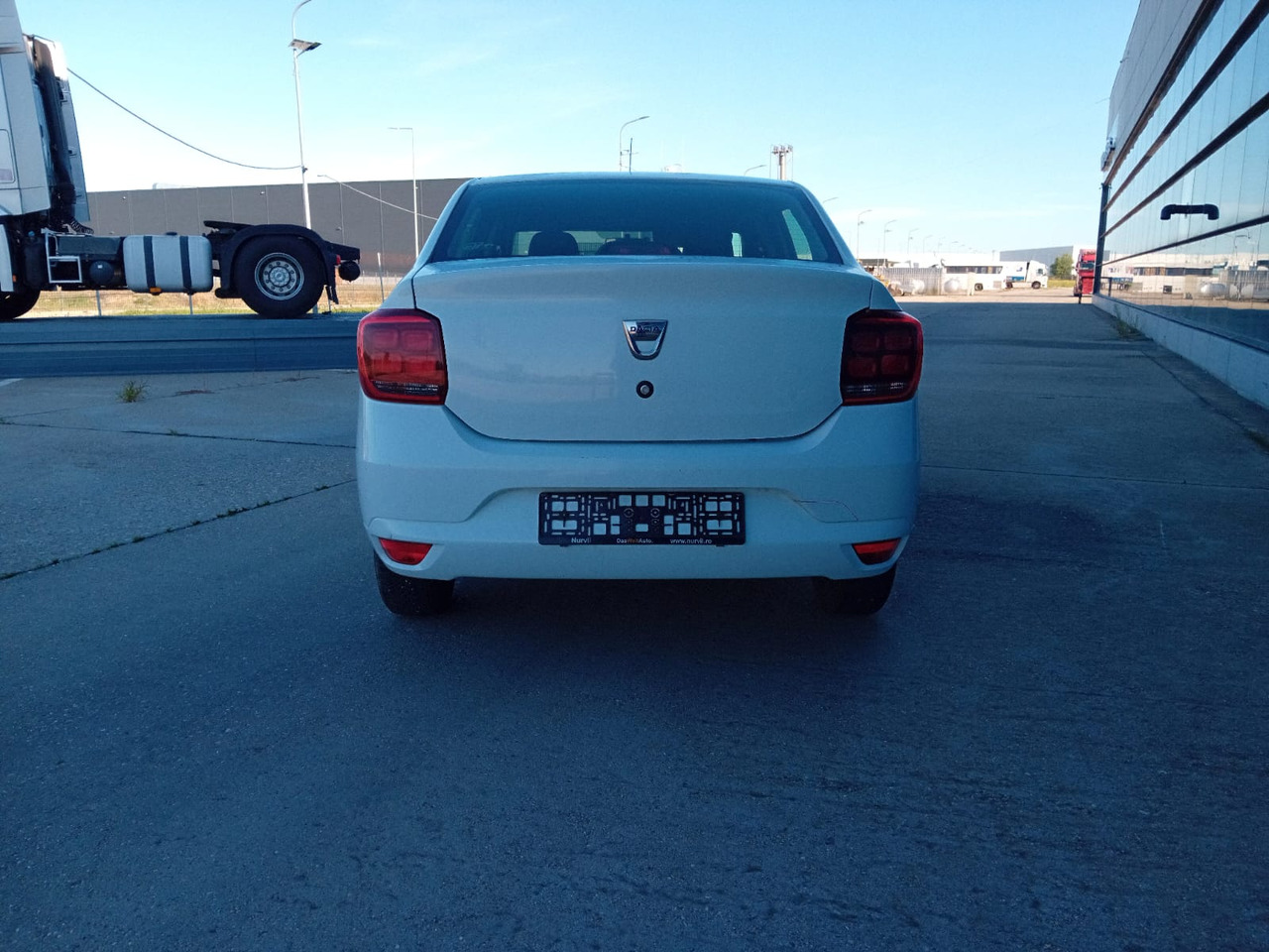 Dacia Logan 1.5 dCi, TOP ! - Mobil sedan: gambar 5 Dacia Logan 1.5 dCi, TOP ! - Mobil sedan: gambar 5