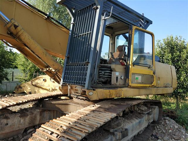 Excavator Komatsu PC 400-LC 5 with long arm - Ekskavator perayap: gambar 2 Excavator Komatsu PC 400-LC 5 with long arm - Ekskavator perayap: gambar 2