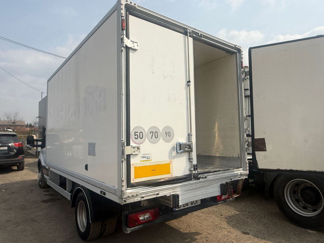 Ford TRANSIT REFRIGERATED -20* C - Van berpendingin: gambar 3 Ford TRANSIT REFRIGERATED -20* C - Van berpendingin: gambar 3