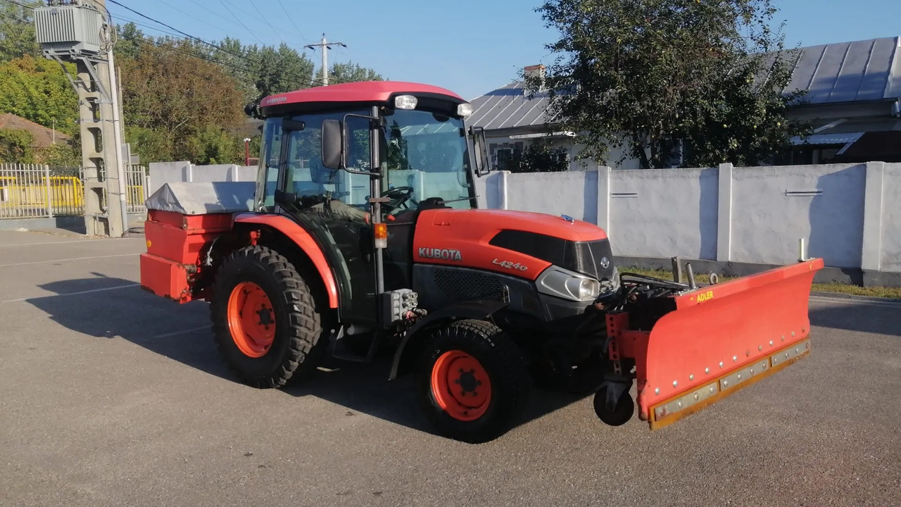 KUBOTA L4240 Narrow spaces tractor/vineyard/fruit tree/communal, TOP ! - Traktor: gambar 1 KUBOTA L4240 Narrow spaces tractor/vineyard/fruit tree/communal, TOP ! - Traktor: gambar 1