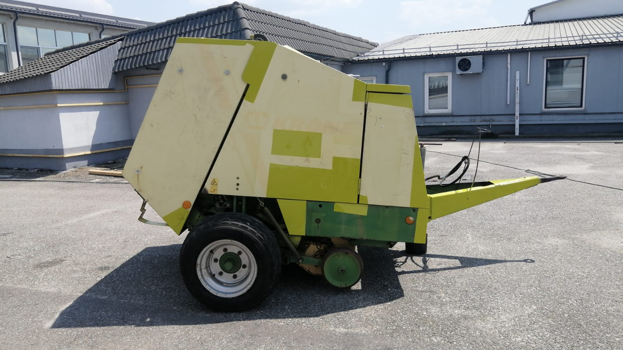 Krone KR 125 B Baler - Baler bulat: gambar 4 Krone KR 125 B Baler - Baler bulat: gambar 4