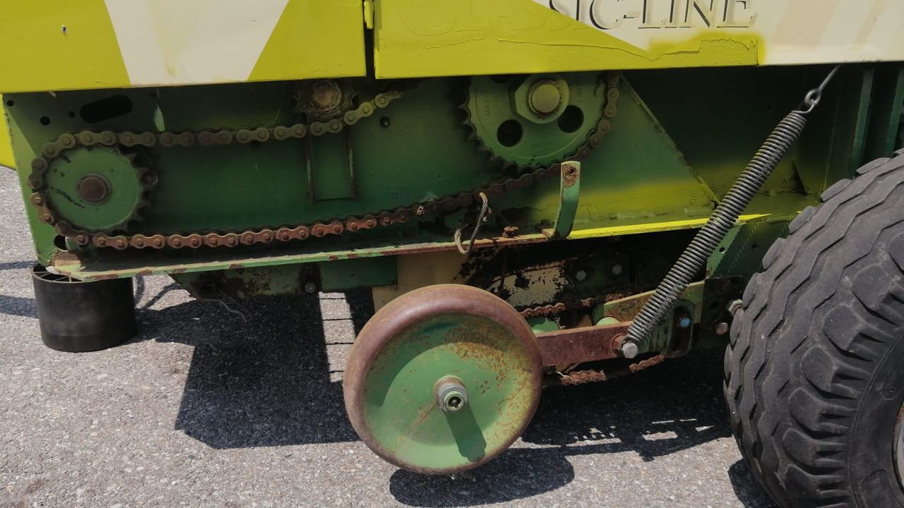 Krone KR 125 B Baler - Baler bulat: gambar 5 Krone KR 125 B Baler - Baler bulat: gambar 5