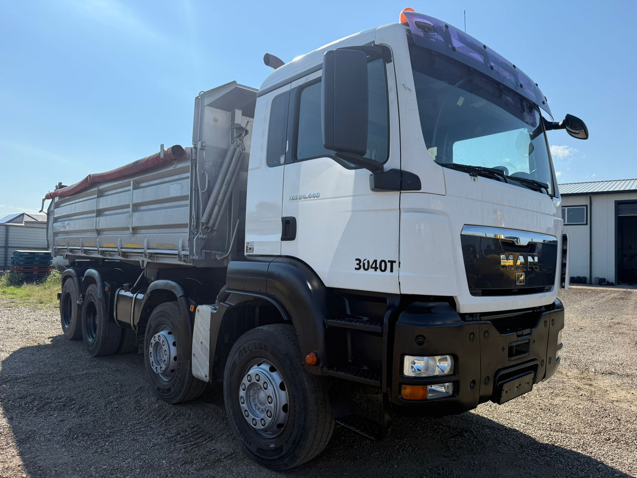 MAN TGS 8X4 Tipper - Truk jungkit: gambar 1 MAN TGS 8X4 Tipper - Truk jungkit: gambar 1