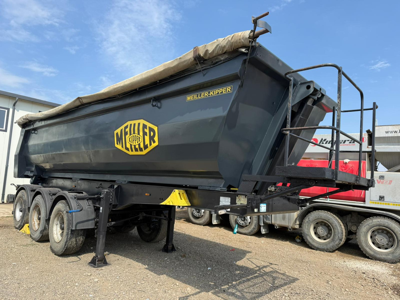 MEILLER TIPPER SEMI-TRAILER - Semi-trailer jungkit: gambar 3 MEILLER TIPPER SEMI-TRAILER - Semi-trailer jungkit: gambar 3