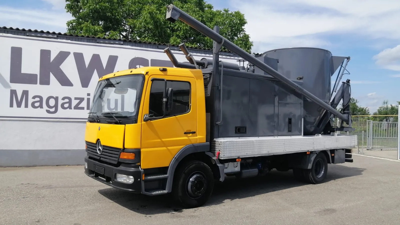 Mercedes-Benz Atego & Gmelin Animal Feed Mill and Mixer/FNC - Peralatan ternak: gambar 2 Mercedes-Benz Atego & Gmelin Animal Feed Mill and Mixer/FNC - Peralatan ternak: gambar 2