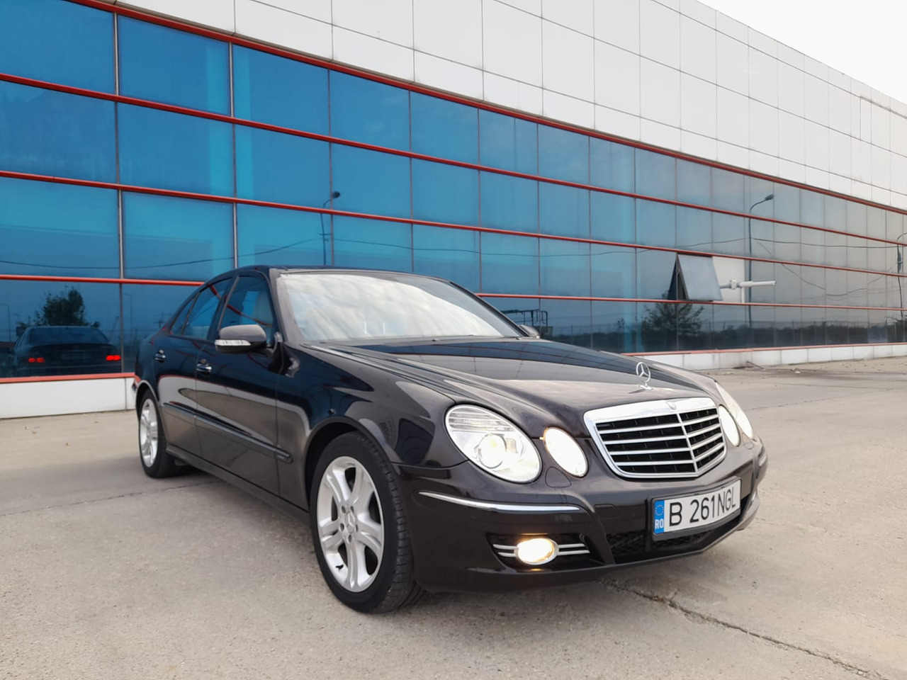 Mercedes Benz E350 - Mobil: gambar 4 Mercedes Benz E350 - Mobil: gambar 4