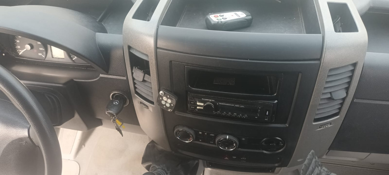 Mercedes Benz Sprinter 316 CDI Euro 6 !!! - Van panel: gambar 4 Mercedes Benz Sprinter 316 CDI Euro 6 !!! - Van panel: gambar 4