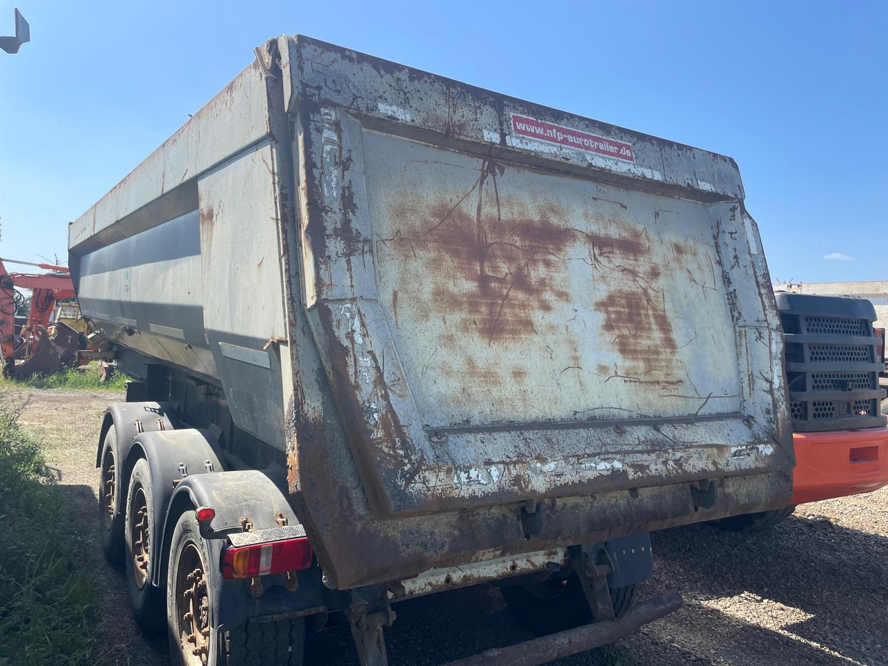 NPF-POTSDAM SKS 27 Tipper Semi-trailer - Semi-trailer jungkit: gambar 5 NPF-POTSDAM SKS 27 Tipper Semi-trailer - Semi-trailer jungkit: gambar 5