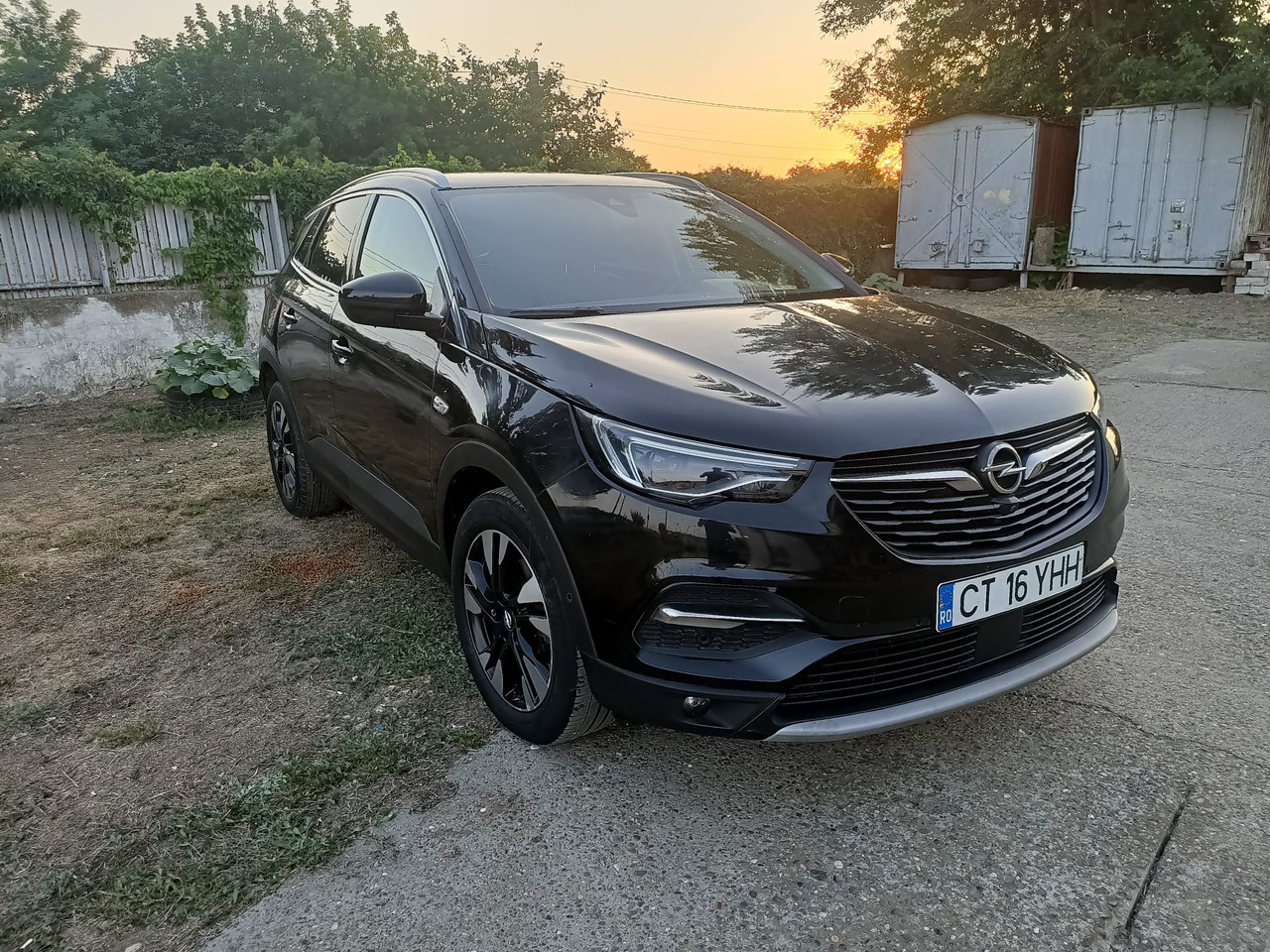 OPEL GRANDLAND X - Mobil SUV: gambar 2 OPEL GRANDLAND X - Mobil SUV: gambar 2