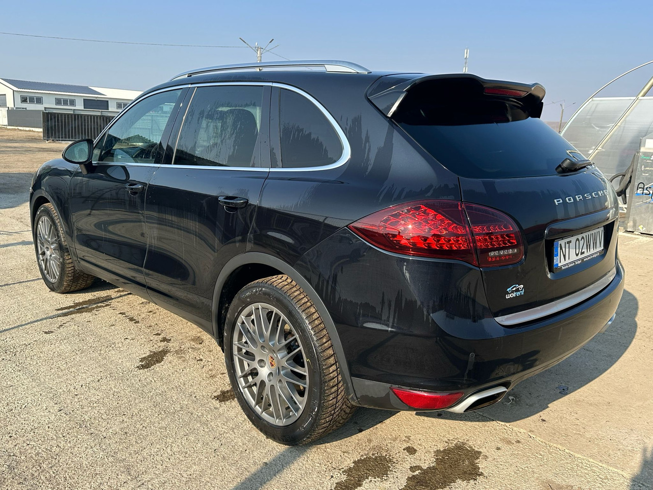 PORSCHE CAYENNE - Mobil SUV: gambar 5 PORSCHE CAYENNE - Mobil SUV: gambar 5
