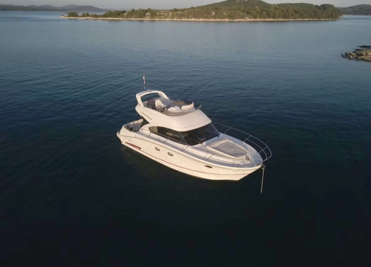 Beneteau Antares 36 Fly, Air Conditioning, TOP !!! - Peralatan lainnya: gambar 2 Beneteau Antares 36 Fly, Air Conditioning, TOP !!! - Peralatan lainnya: gambar 2