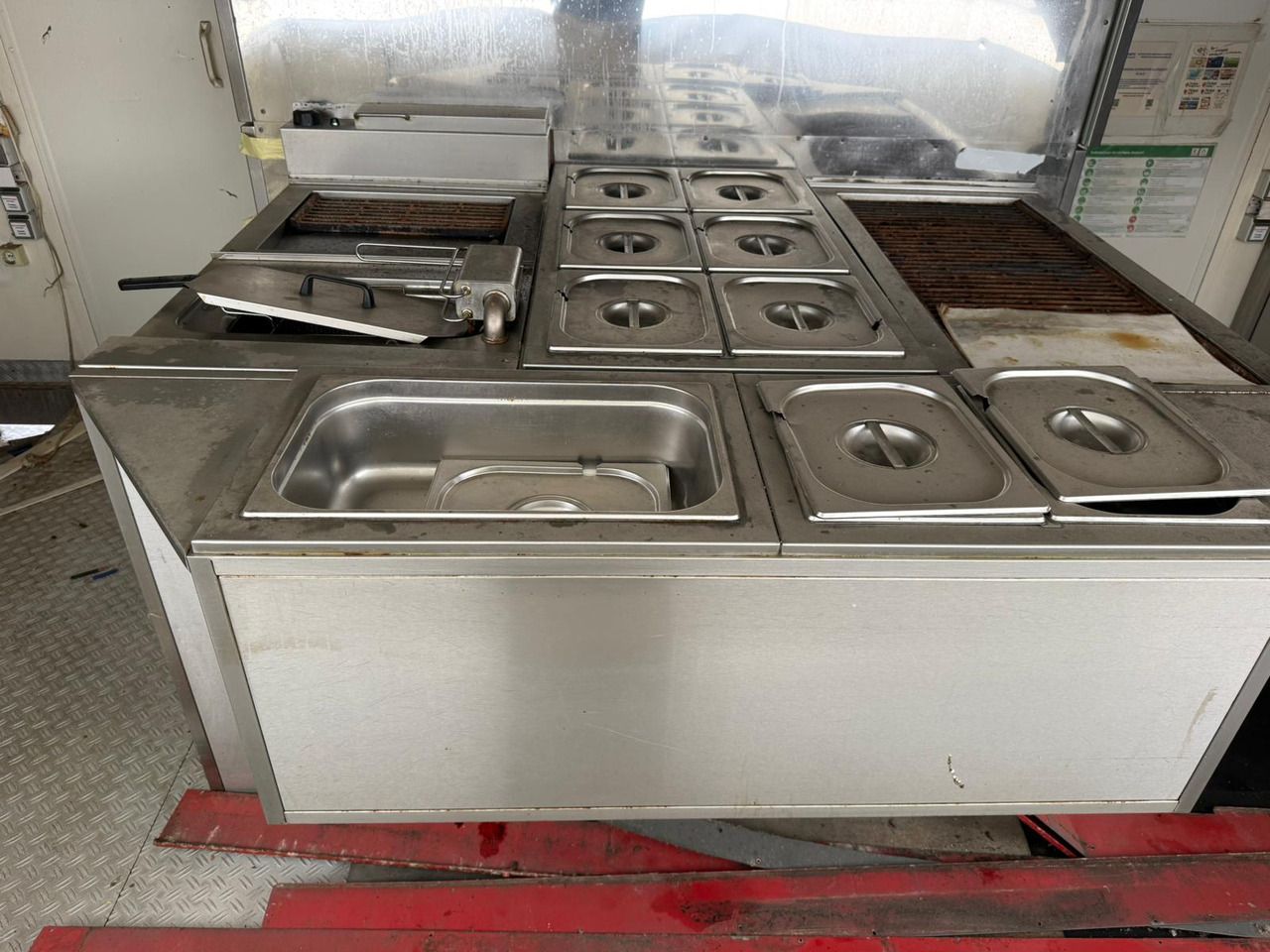 GRILL-IMBIS ROKA RK5 - Peralatan lainnya: gambar 4 GRILL-IMBIS ROKA RK5 - Peralatan lainnya: gambar 4