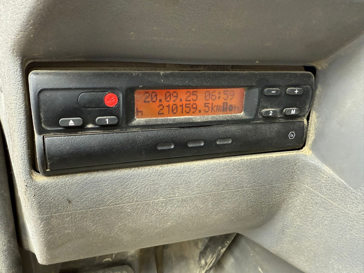 Leasing  RENAULT KERAX TIPPER RENAULT KERAX TIPPER: gambar 6