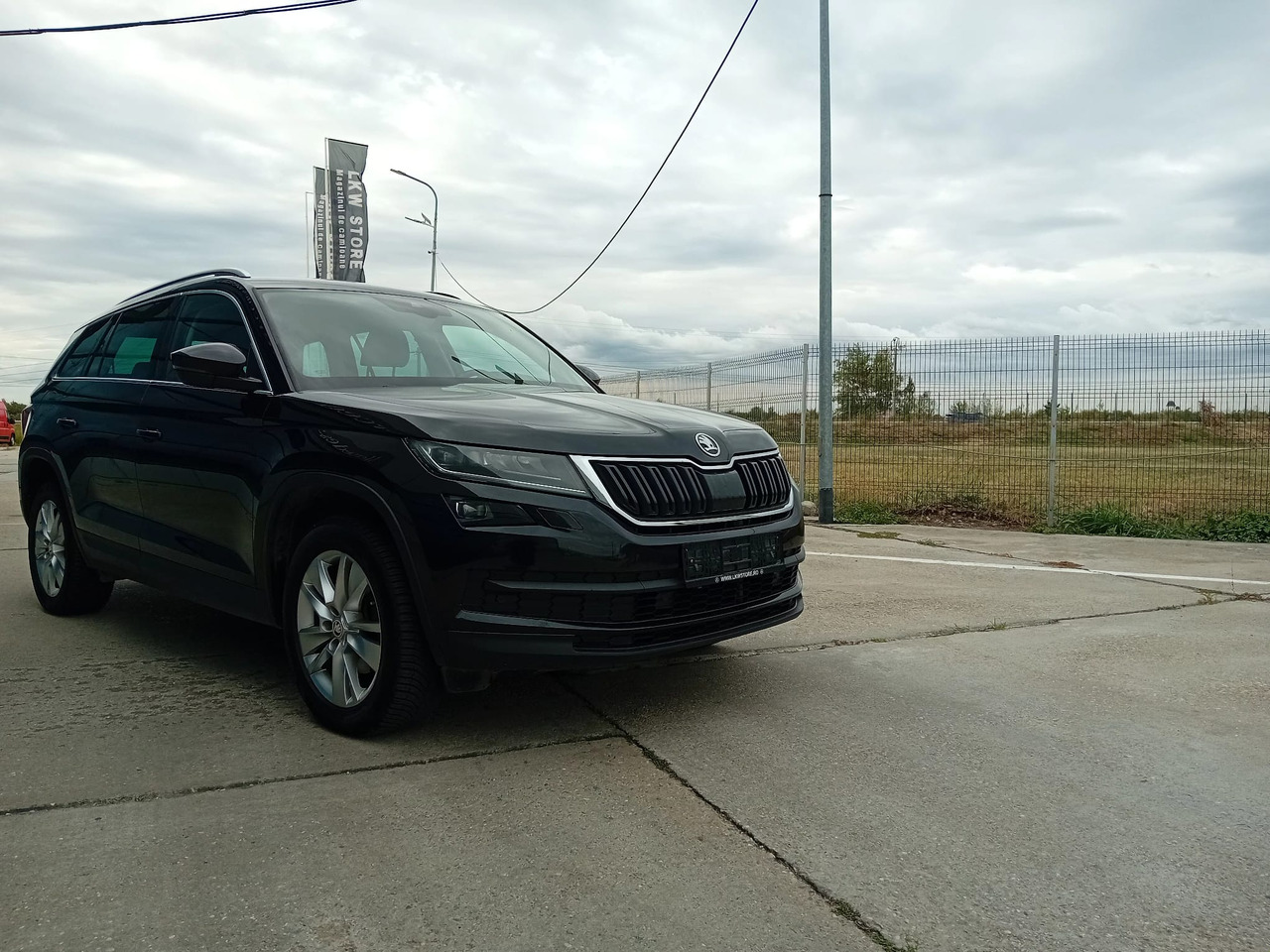 SKODA KODIAQ 2.0 TDI 4×4 DSG, TOP !!! - Mobil SUV: gambar 3 SKODA KODIAQ 2.0 TDI 4×4 DSG, TOP !!! - Mobil SUV: gambar 3
