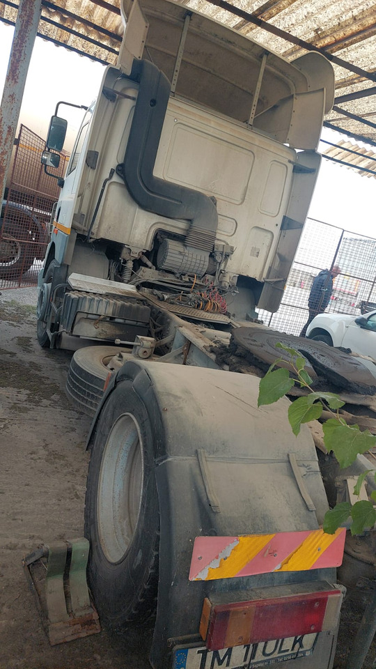 DAF CF 85.43 Tractor Head - Tractor head: gambar 4 DAF CF 85.43 Tractor Head - Tractor head: gambar 4