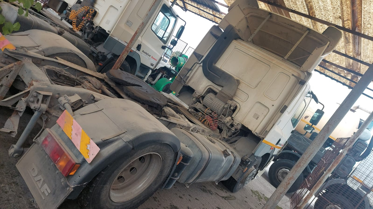 DAF CF 85.43 Tractor Head - Tractor head: gambar 2 DAF CF 85.43 Tractor Head - Tractor head: gambar 2