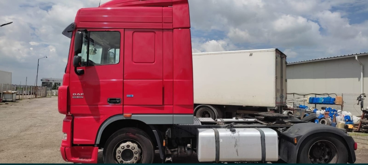 DAF XF 105.460 Automat - Tractor head: gambar 3 DAF XF 105.460 Automat - Tractor head: gambar 3