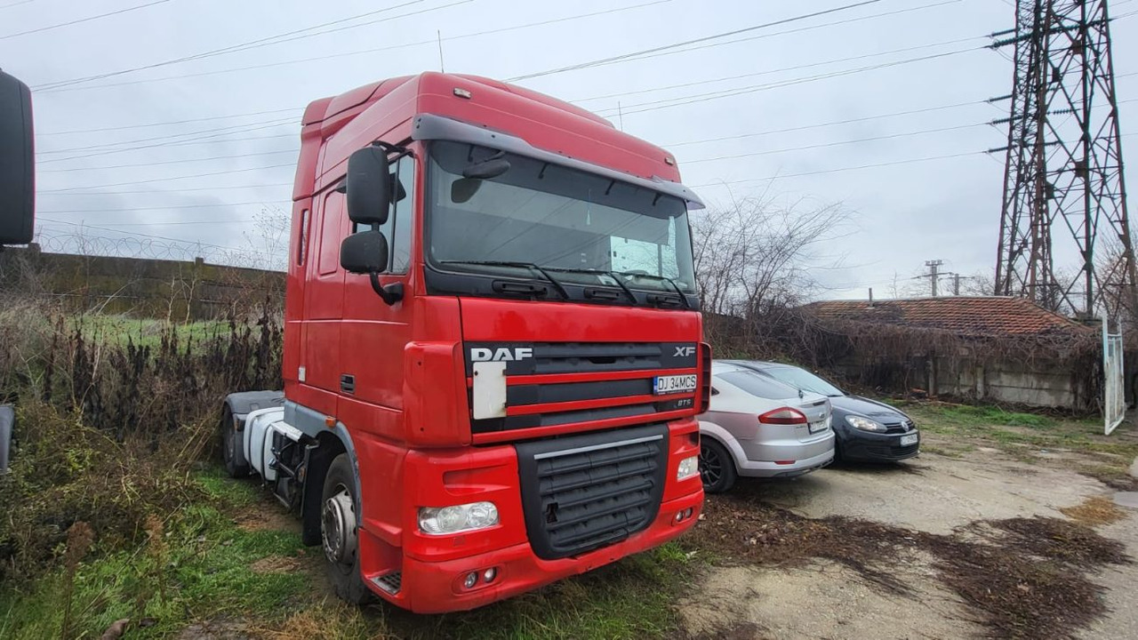 DAF XF 105.460 Automat - Tractor head: gambar 1 DAF XF 105.460 Automat - Tractor head: gambar 1