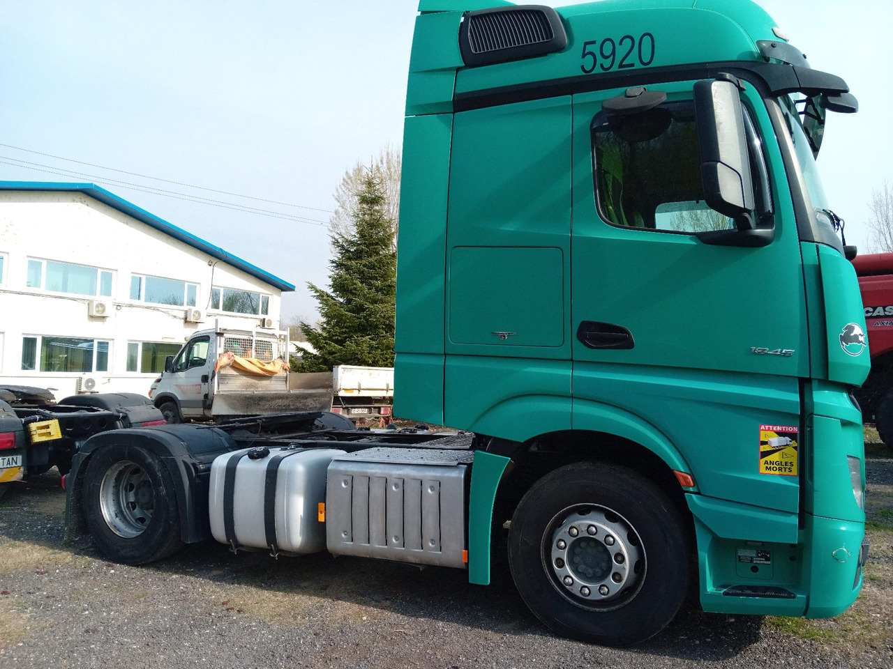 Mercedes-Benz Actros 18.45 - Tractor head: gambar 4 Mercedes-Benz Actros 18.45 - Tractor head: gambar 4