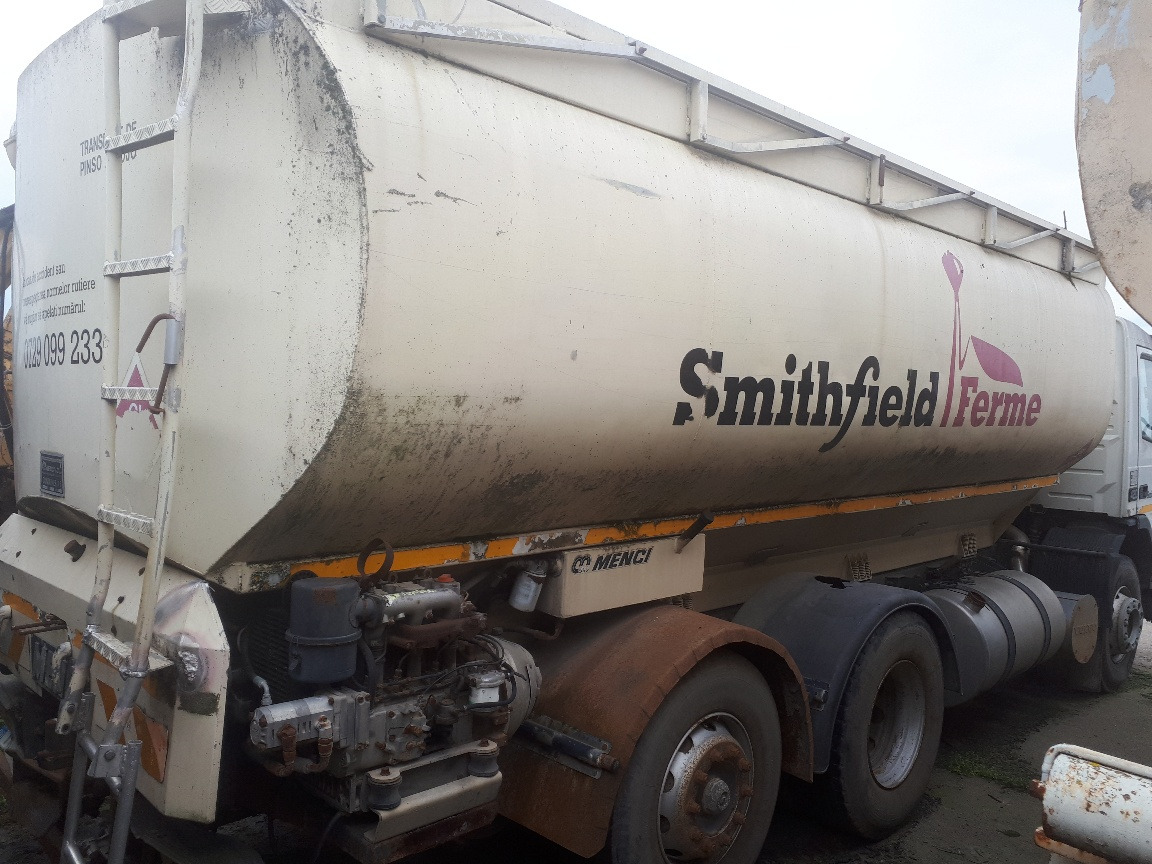 VOLVO FM12 Animal Feed Tank Truck - Truk tangki: gambar 2 VOLVO FM12 Animal Feed Tank Truck - Truk tangki: gambar 2