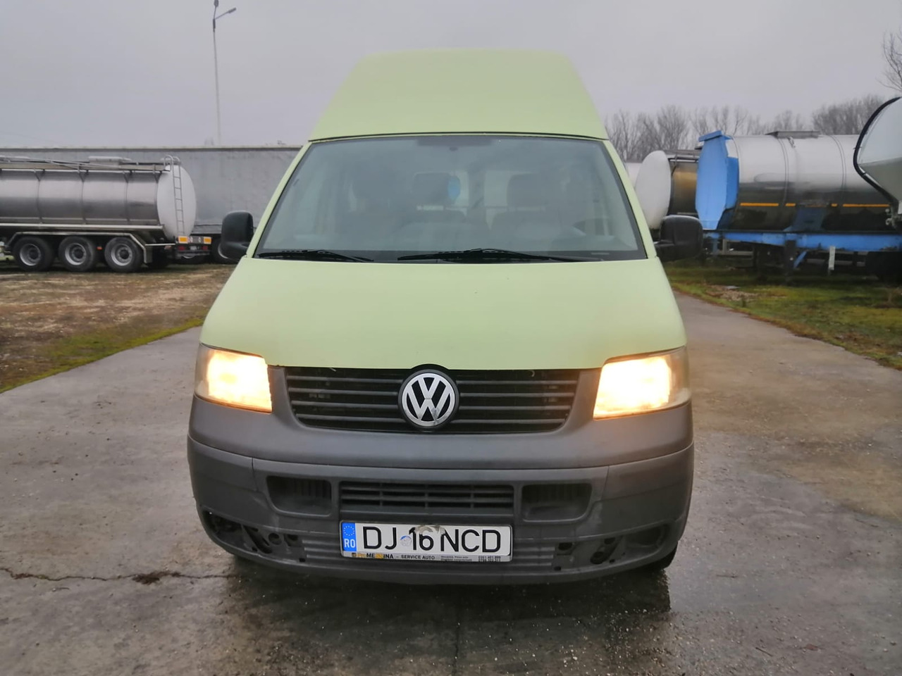 Volkswagen 7HC Passenger Transport - Van penumpang: gambar 2 Volkswagen 7HC Passenger Transport - Van penumpang: gambar 2