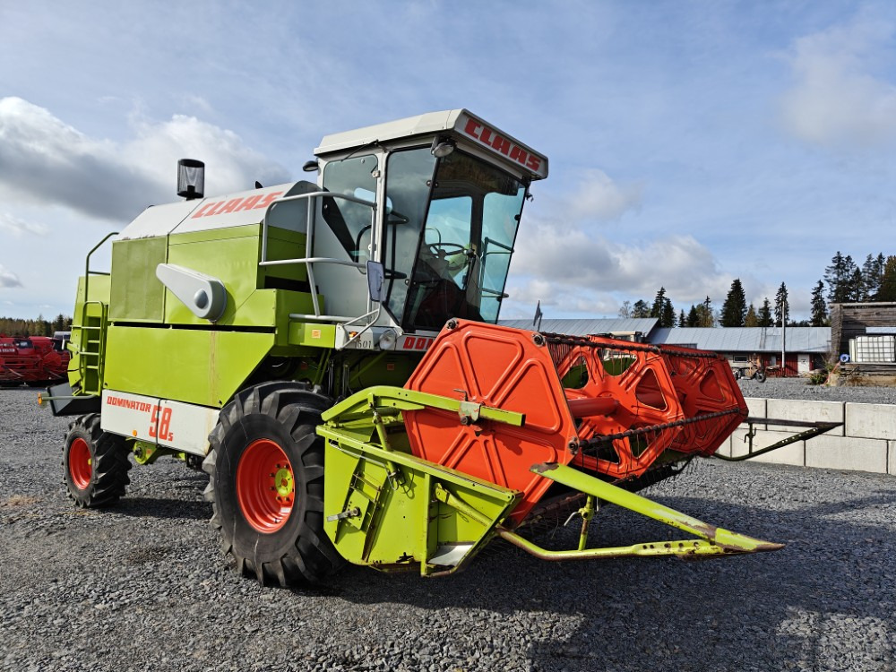 Claas Dominator 58S, 6-sylinterinen Hydraulinen torvi, ruumenlevitin, katso video! - Pemanen gabungan: gambar 4 Claas Dominator 58S, 6-sylinterinen Hydraulinen torvi, ruumenlevitin, katso video! - Pemanen gabungan: gambar 4