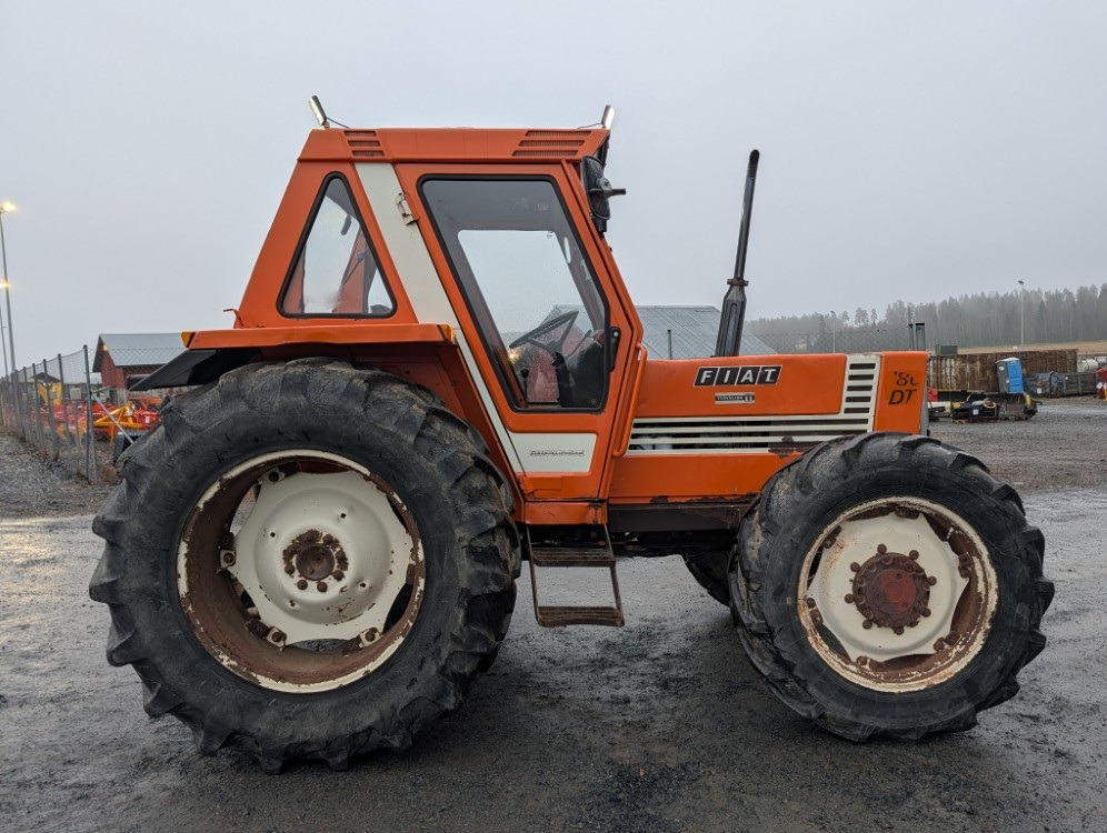 FIAT 780DT 4WD - Traktor: gambar 4 FIAT 780DT 4WD - Traktor: gambar 4