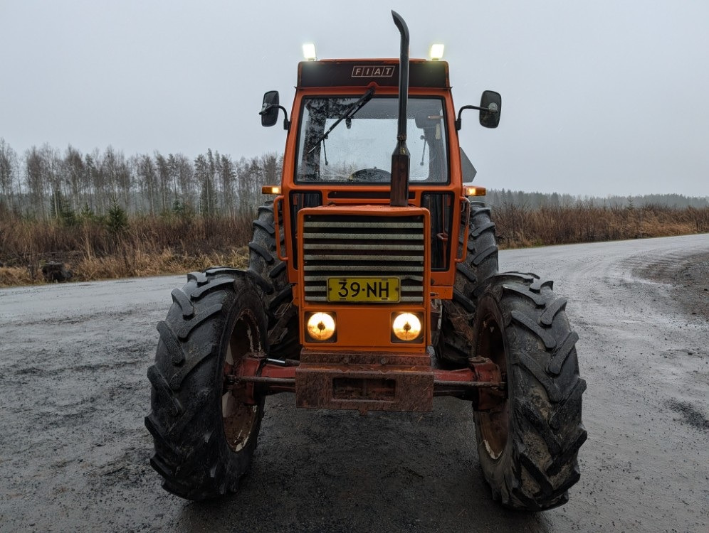 FIAT 780DT 4WD - Traktor: gambar 5 FIAT 780DT 4WD - Traktor: gambar 5