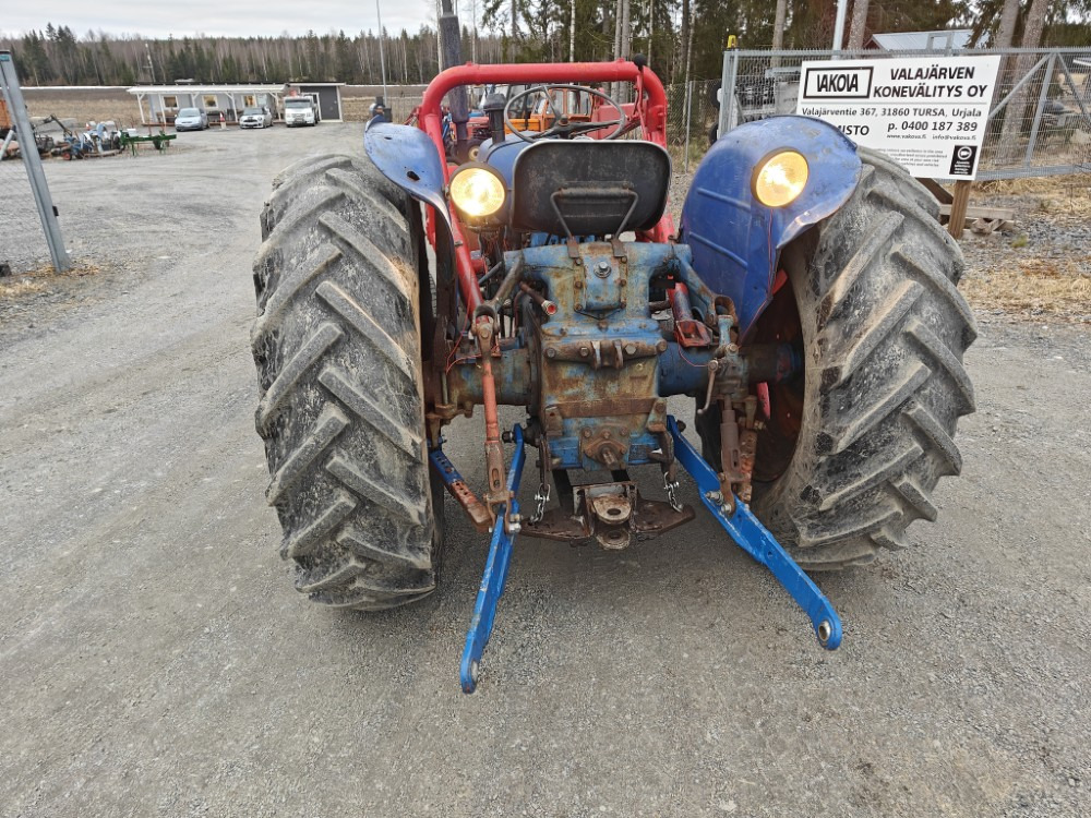 FORDSON Power Major - Traktor: gambar 3 FORDSON Power Major - Traktor: gambar 3