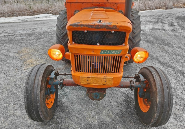 Fiat 500 hytillinen pikkutraktori - Traktor: gambar 4 Fiat 500 hytillinen pikkutraktori - Traktor: gambar 4