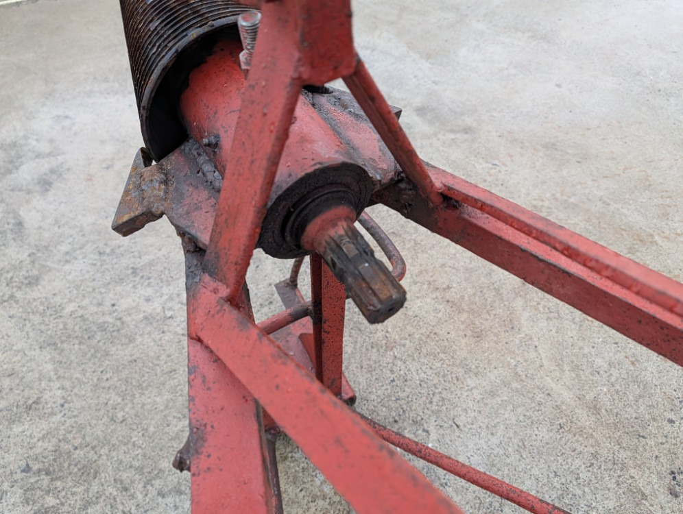 Halkaisukaira 175mm traktoriin - Log splitter: gambar 5 Halkaisukaira 175mm traktoriin - Log splitter: gambar 5