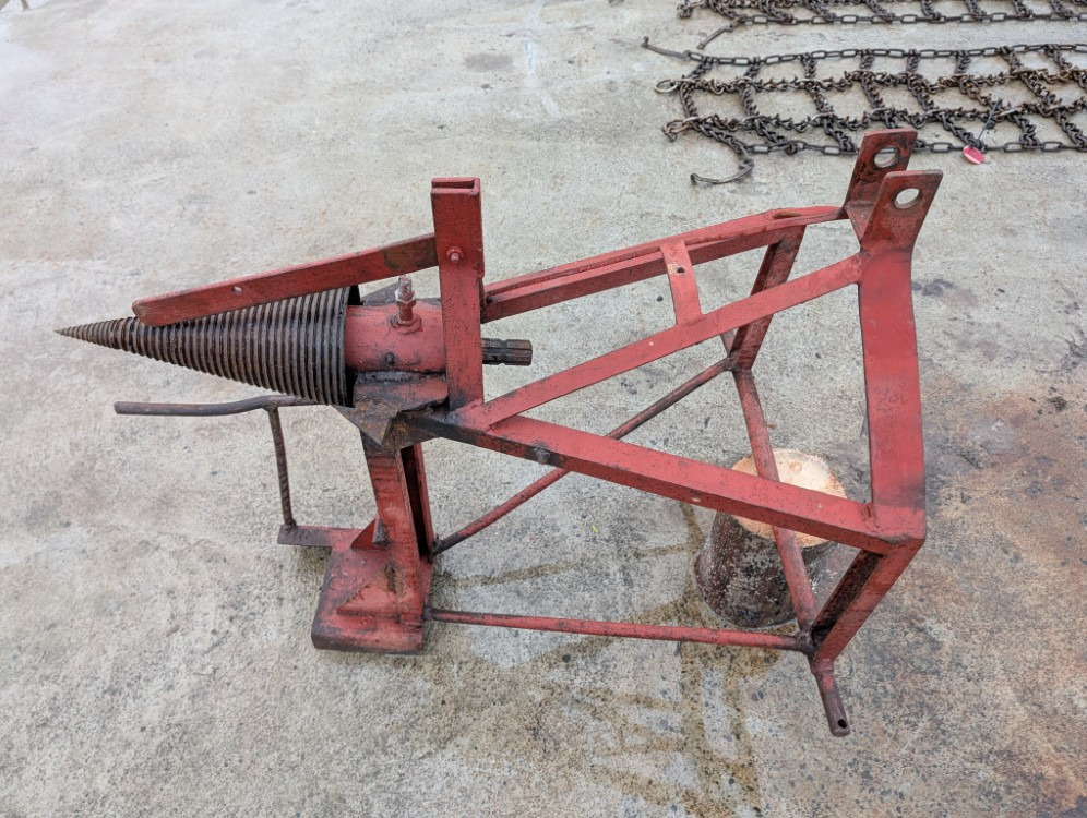 Halkaisukaira 175mm traktoriin - Log splitter: gambar 1 Halkaisukaira 175mm traktoriin - Log splitter: gambar 1