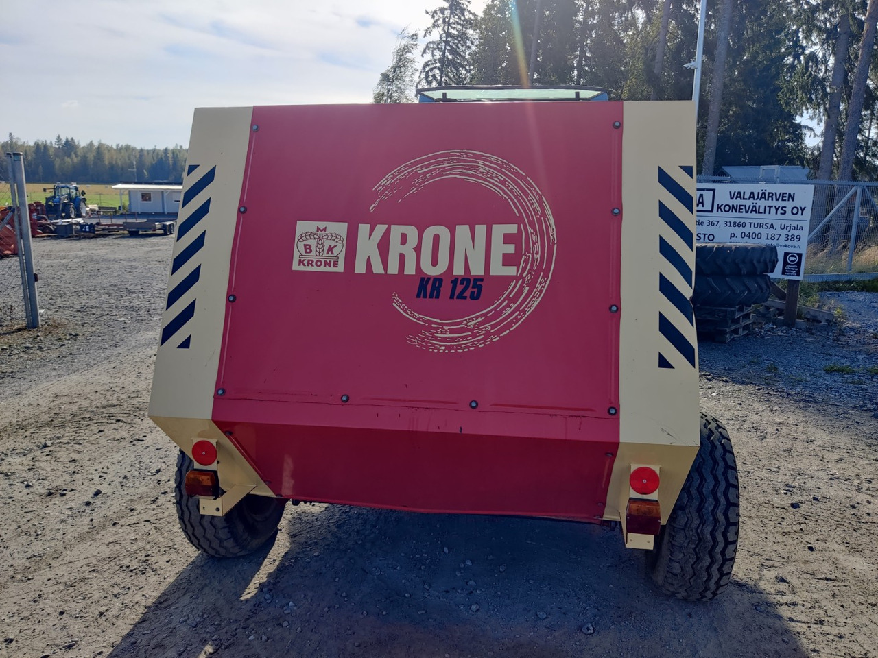 KRONE KR 125 - Baler bulat: gambar 4 KRONE KR 125 - Baler bulat: gambar 4