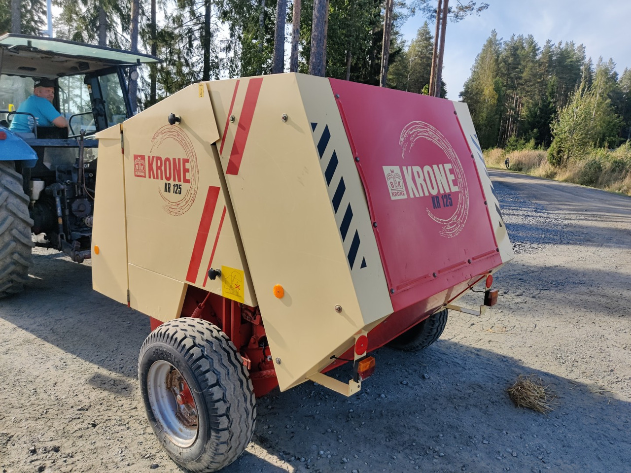 KRONE KR 125 - Baler bulat: gambar 5 KRONE KR 125 - Baler bulat: gambar 5