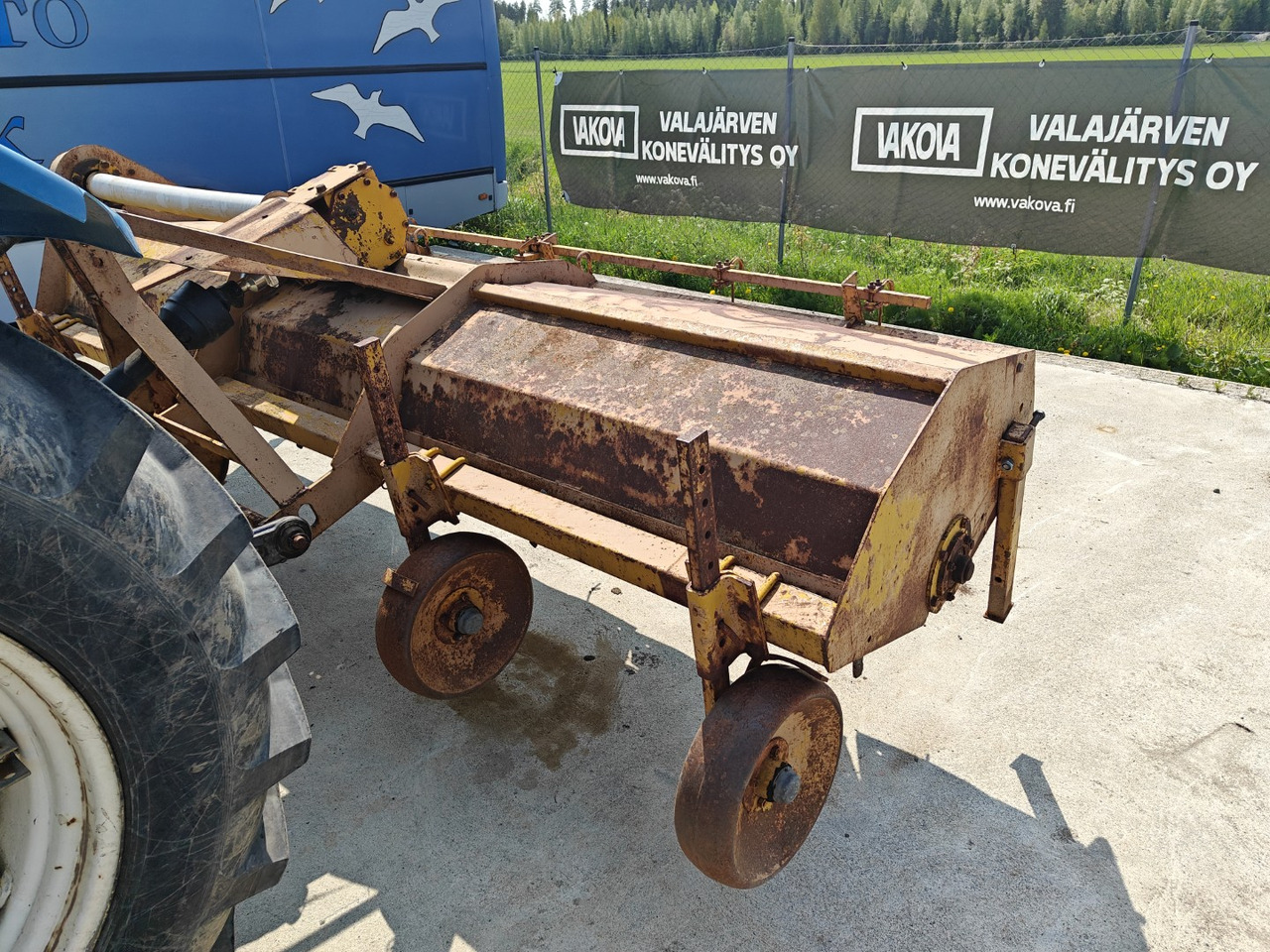 Kelajyrsin 330cm, katso video! - Rotavator: gambar 3 Kelajyrsin 330cm, katso video! - Rotavator: gambar 3